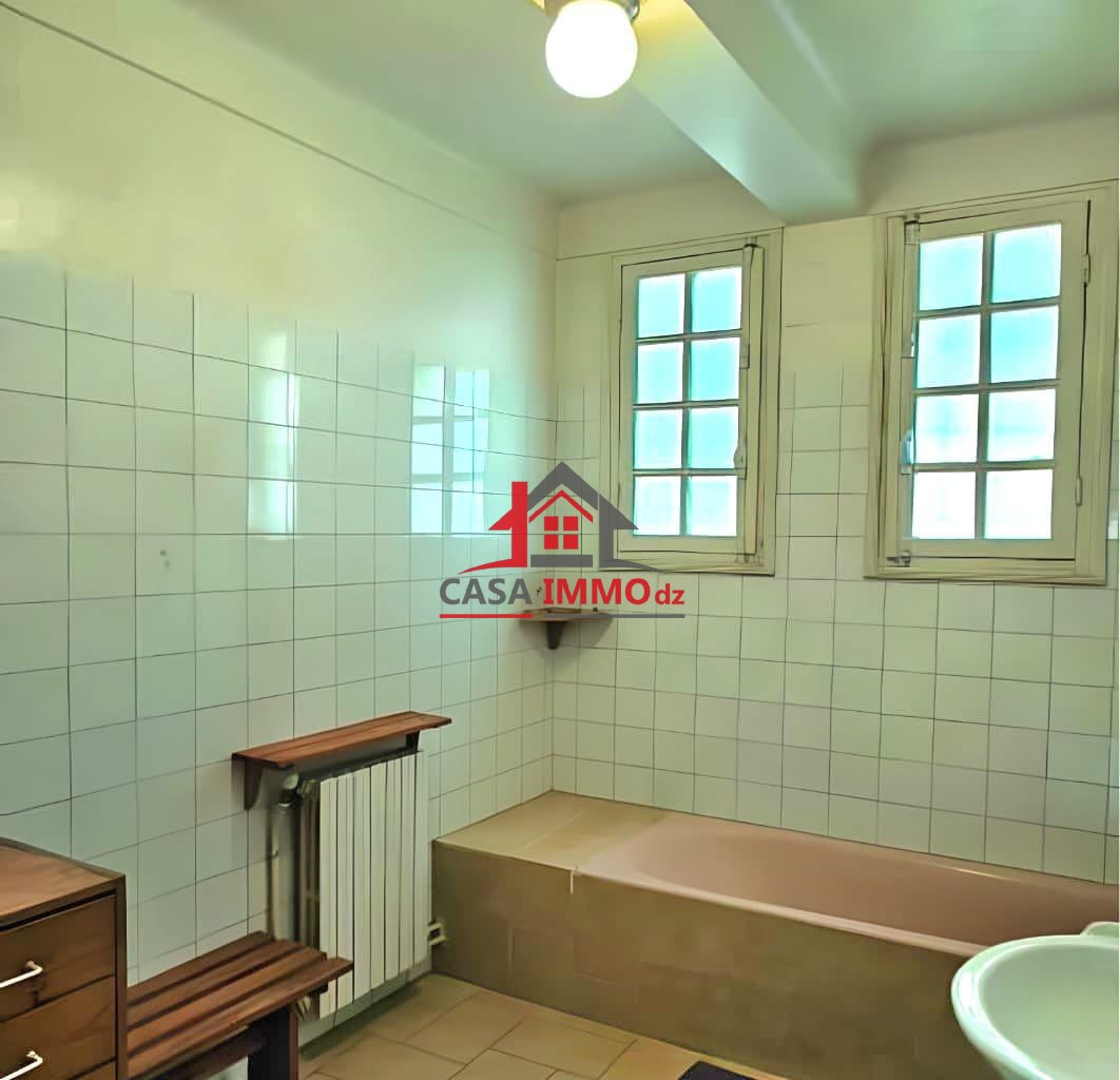 Villa – Bourouba, Alger