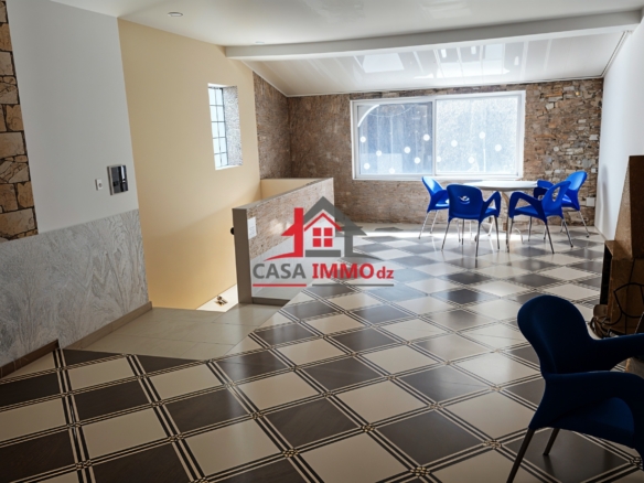 Local – Bab El Oued, Alger <span class="casa-ref-carte">(CASA-095)</span>