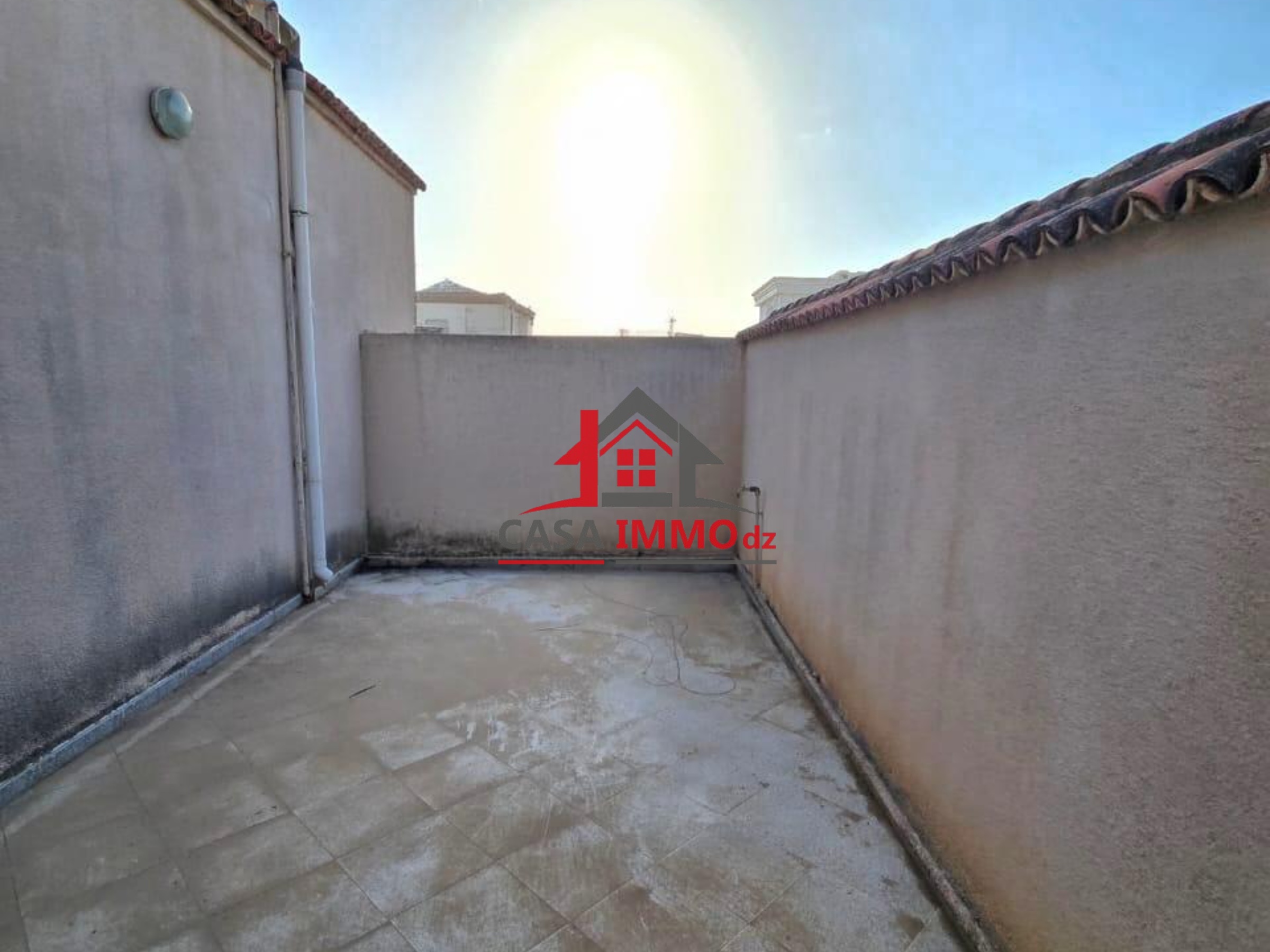 1789988112_87e159a8 Villa – Chéraga, Alger